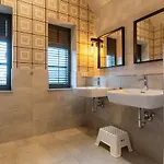 Vakantiehuis Reetdachhaus Reetperle Reetdachhaus Reetperle Ost Böhl