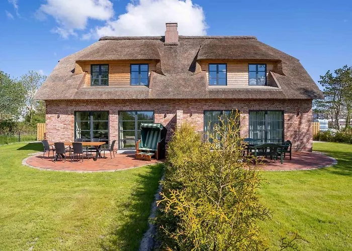 Reetdachhaus Reetperle Reetdachhaus Reetperle Ost Сasa de vacaciones *